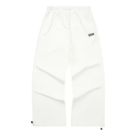 Casualbyxor med rakt snitt och logotyp ”White”