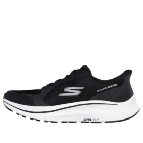 Go Run Consistent 2.0 Slip-ins ”Svart Vit”