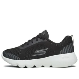 Go Run Focus låga sneakers Svart