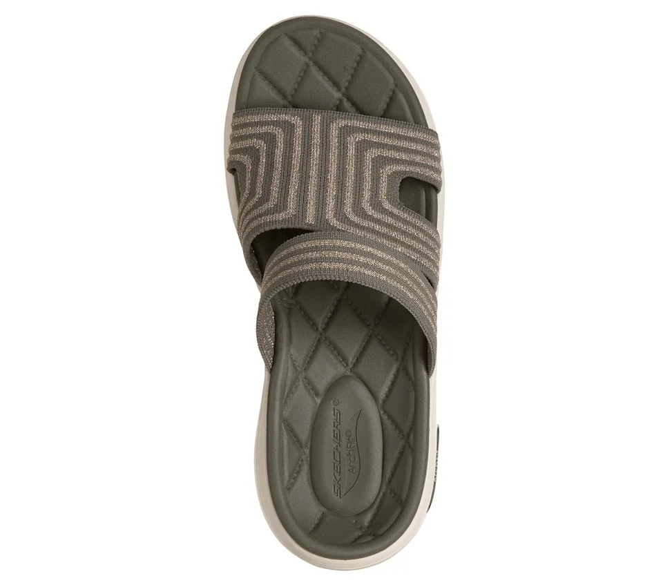 Go Walk Arch Fit 2.0-sandal – Leila Go Walk Arch Fit 2.0-sandal – Leila