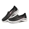 Go Walk Arch Fit ”Black White”