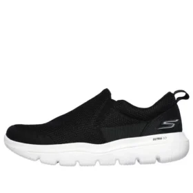 Go Walk Evolution Ultra Loafers Svart/Vit