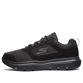 Go Walk Evolution Ultra Low-Top Svart