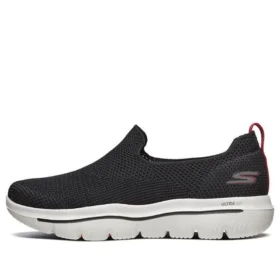 Go Walk Evolution Ultra Low Top Svart/Röd