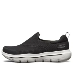 Go Walk Evolution Ultra löparskor Svart