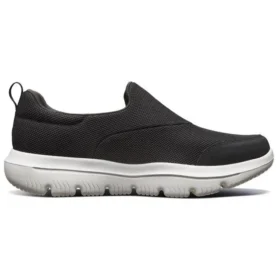 Go Walk Evolution Ultra löparskor Svart