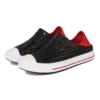 Guzman Steps Slip-ons ”Black Red”