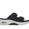 Martha Stewart: Go Walk Arch Fit 2.0-sandal – en riktig blickfångare Martha Stewart: Go Walk Arch Fit 2.0-sandal – en riktig blickfångare