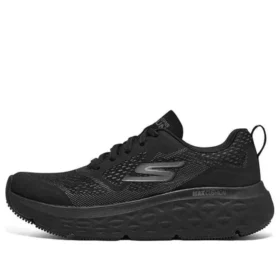 Max Cushioning Delta ”Triple Black”