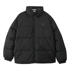 Modedunjacka med tryckt logotyp ”Black”