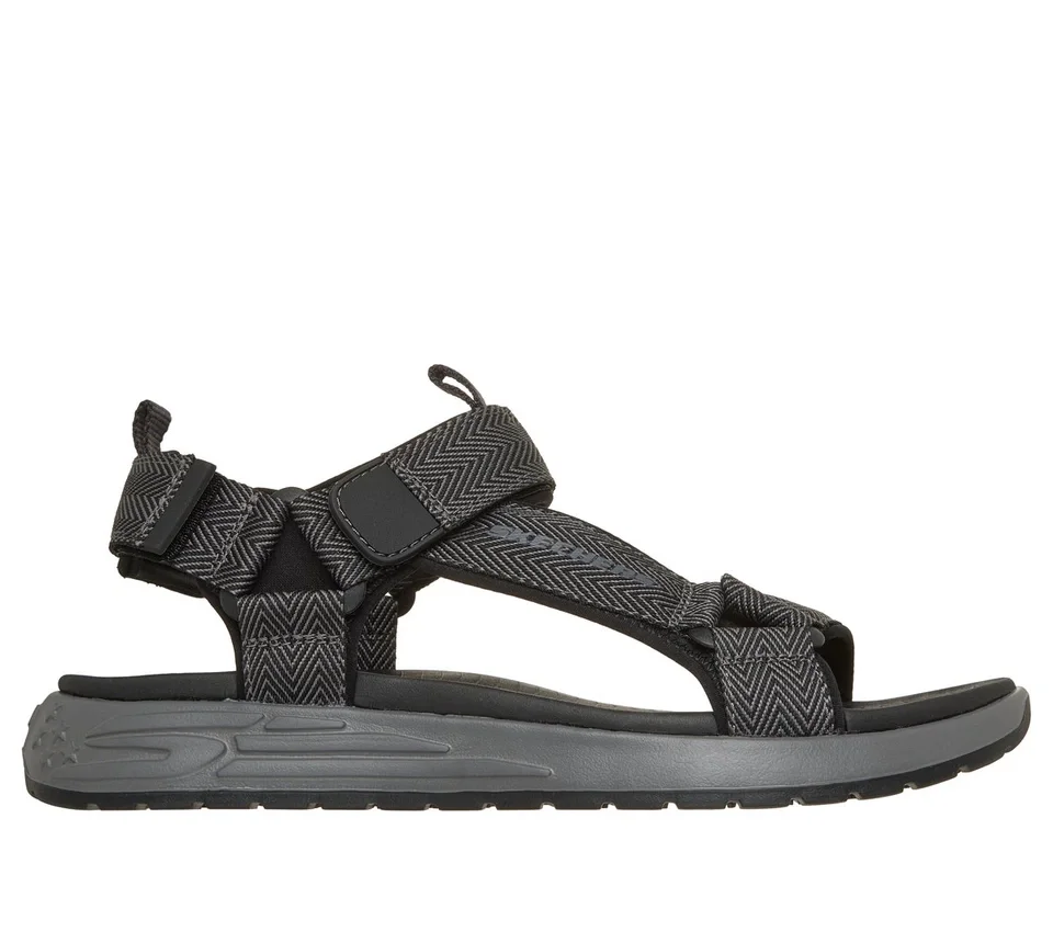Relaxed Fit: Street Retro Jogger Sandal – Finn Relaxed Fit: Street Retro Jogger Sandal – Finn
