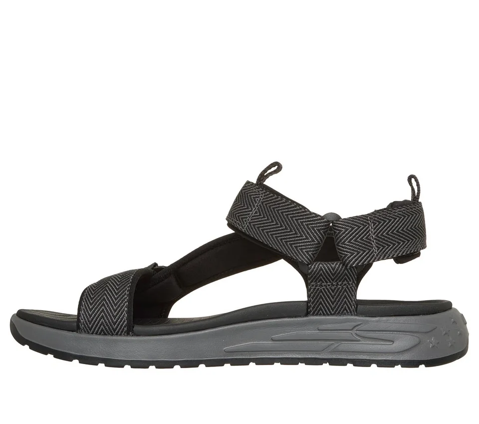 Relaxed Fit: Street Retro Jogger Sandal – Finn Relaxed Fit: Street Retro Jogger Sandal – Finn