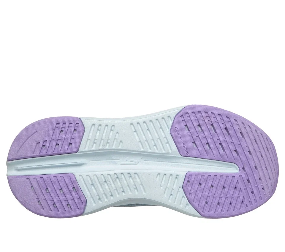 Skechers Slip-ins: Max Cushioning Glide-Step – släta sulor Skechers Slip-ins: Max Cushioning Glide-Step – släta sulor