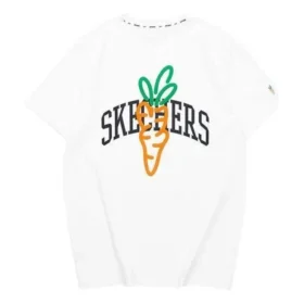 Skechers x Carrots T-shirt med tryck ”Vit Orange Svart”
