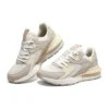 Skor ”Beige White”