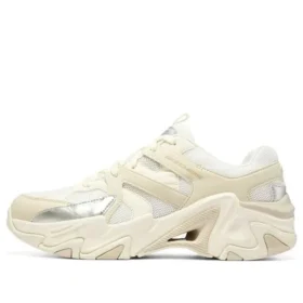 Stamina V3 ”Off-White”