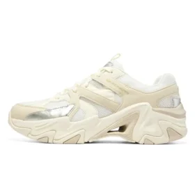 Stamina V3 ”Off-White”