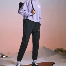 Stickade sweatpants ”Black”